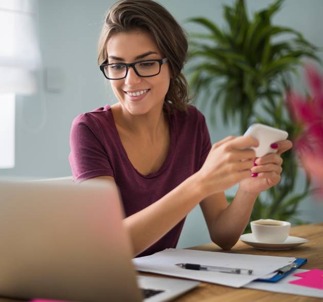 Digital displays surrounding us from everywhere